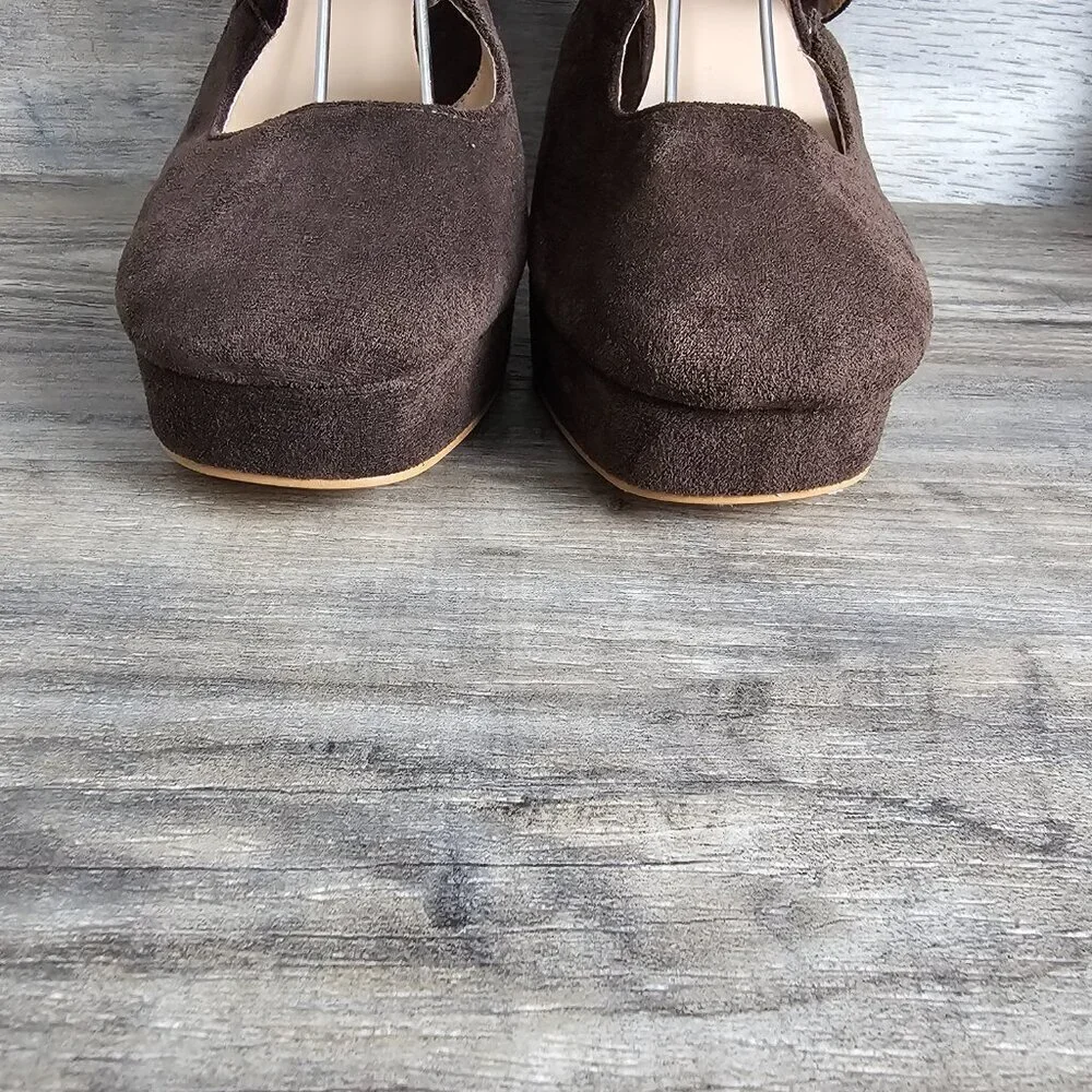 Versona Madison Platform Brown Suede Mary Jane Heel Pump NEW